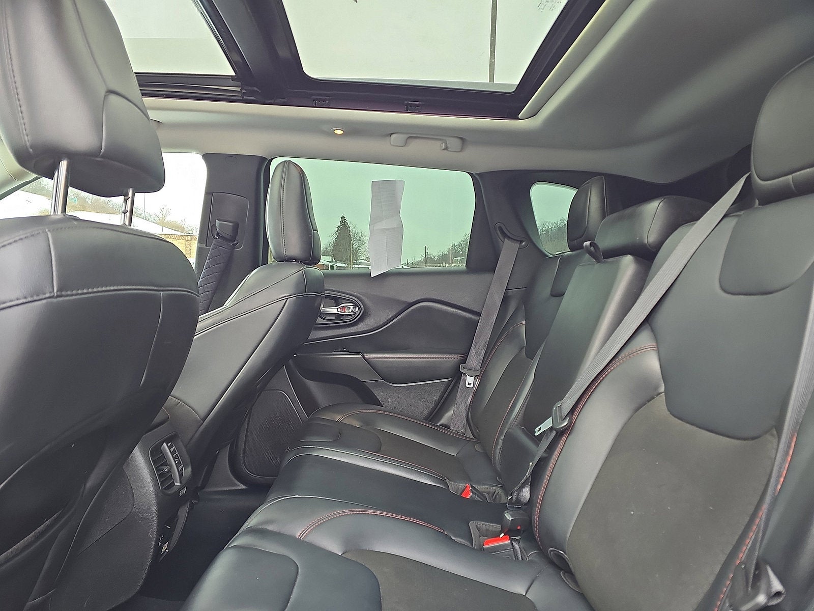 2021 Jeep Cherokee Trailhawk