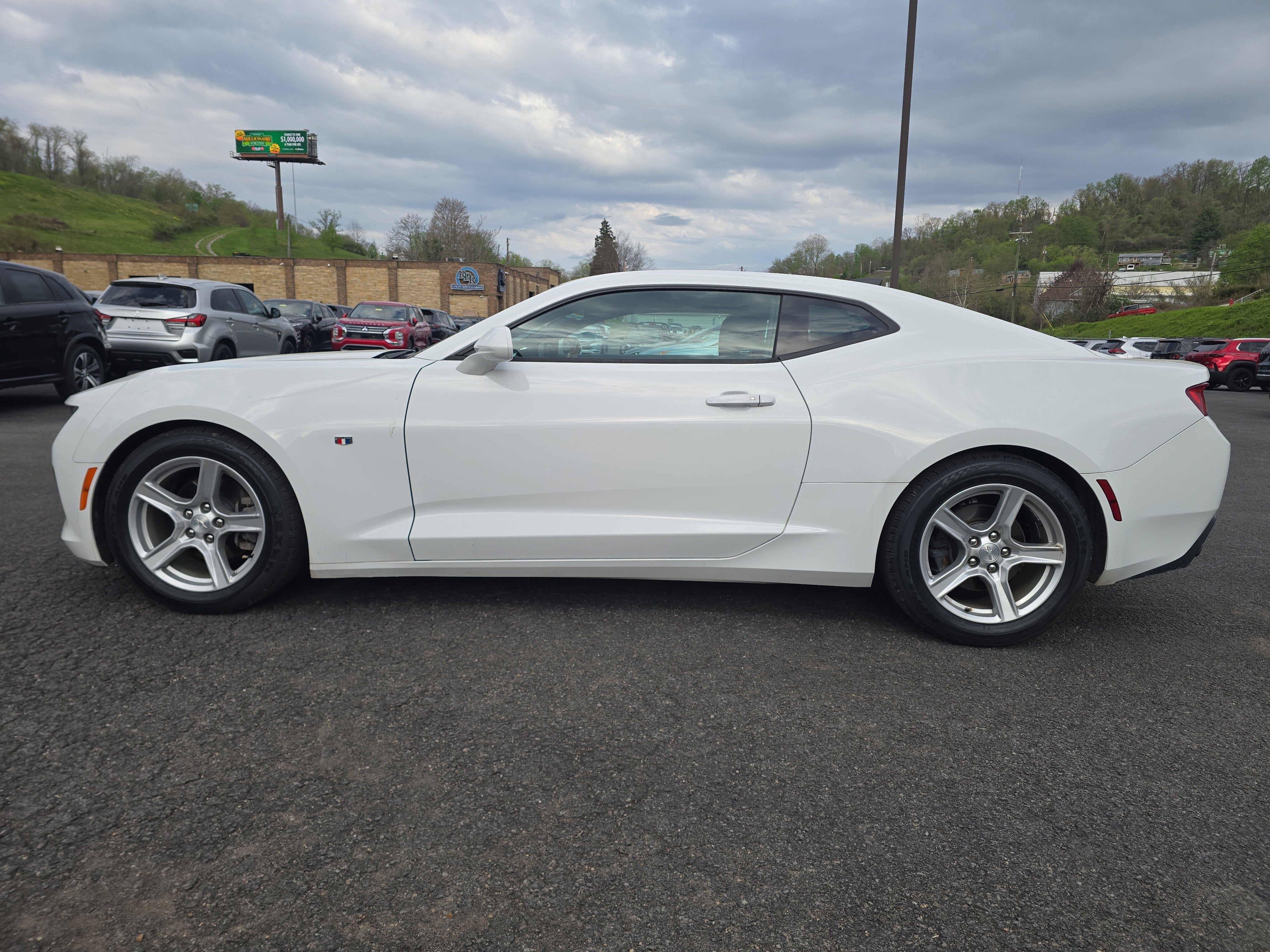 2017 Chevrolet Camaro 1LS