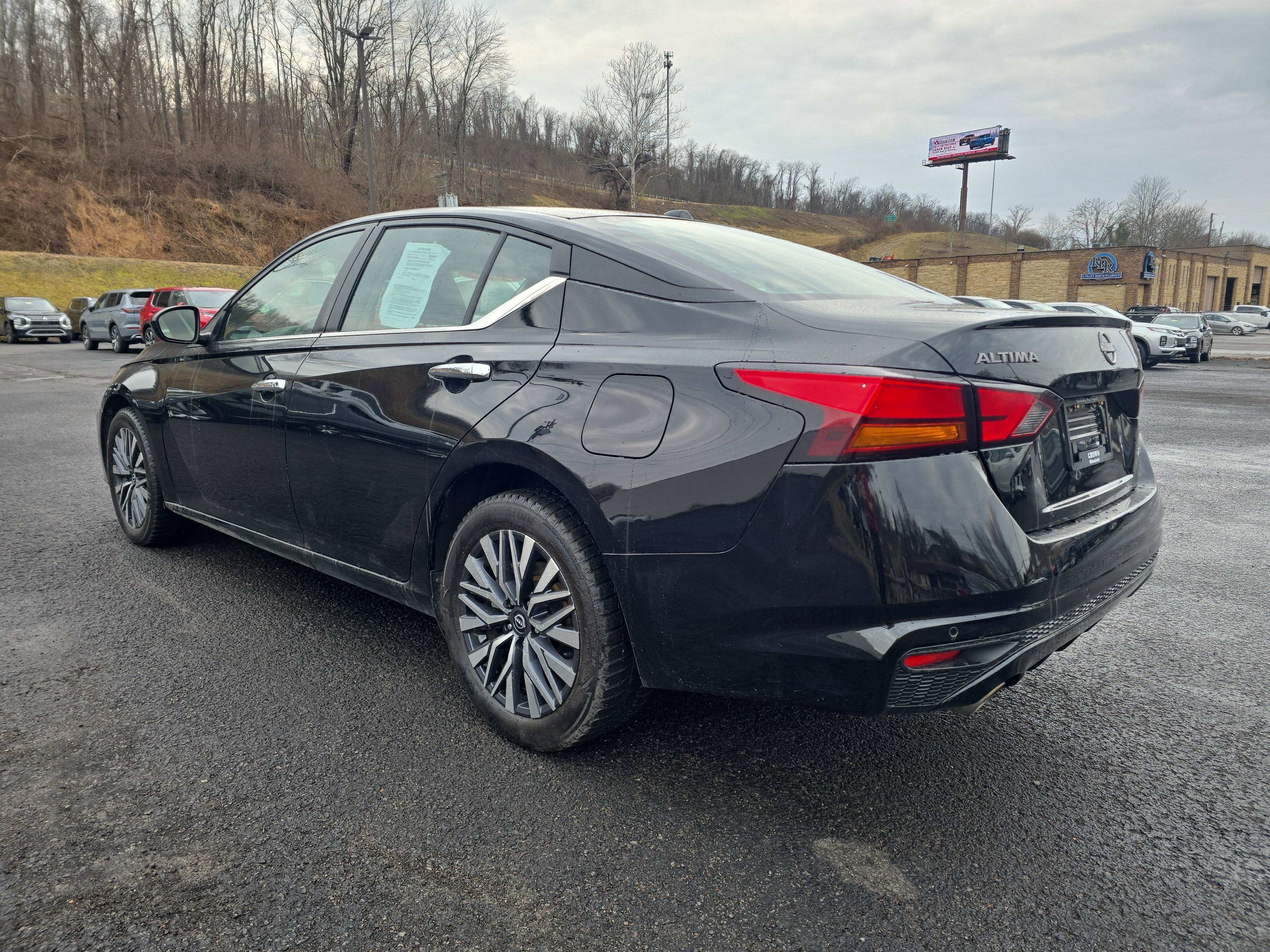2023 Nissan Altima 2.5 SV