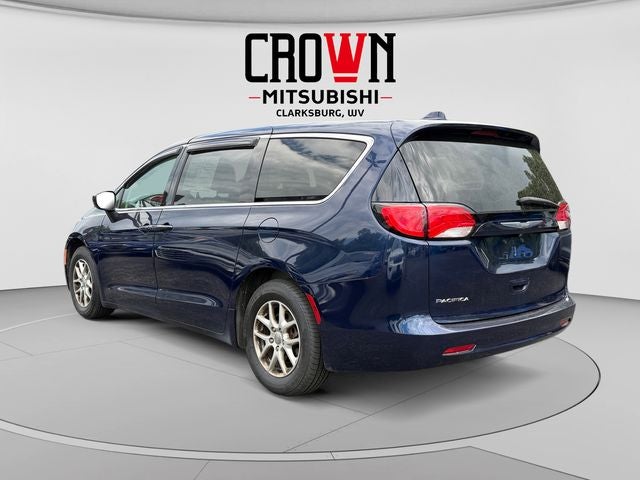 2017 Chrysler Pacifica LX