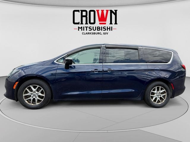 2017 Chrysler Pacifica LX