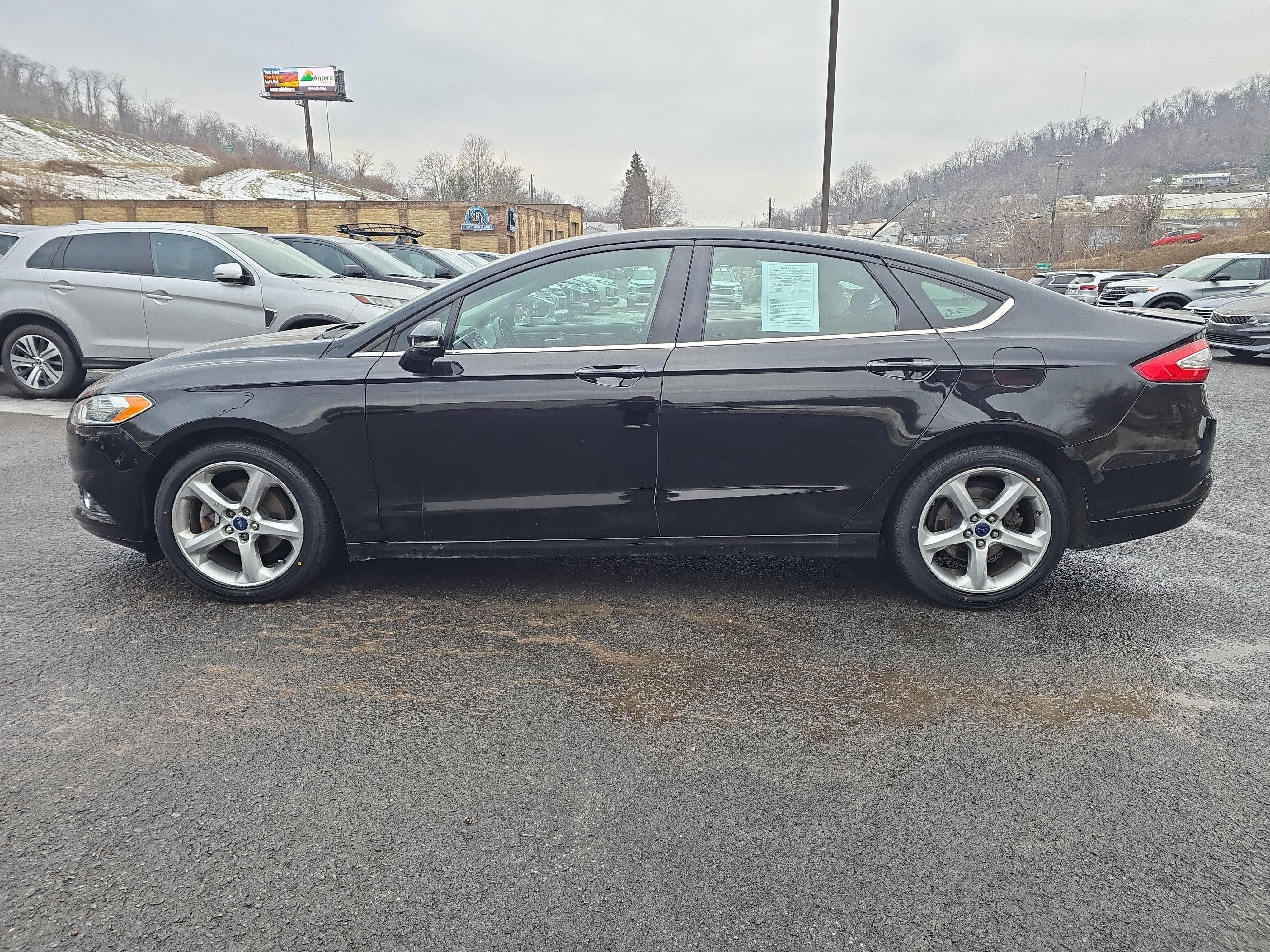 2016 Ford Fusion SE
