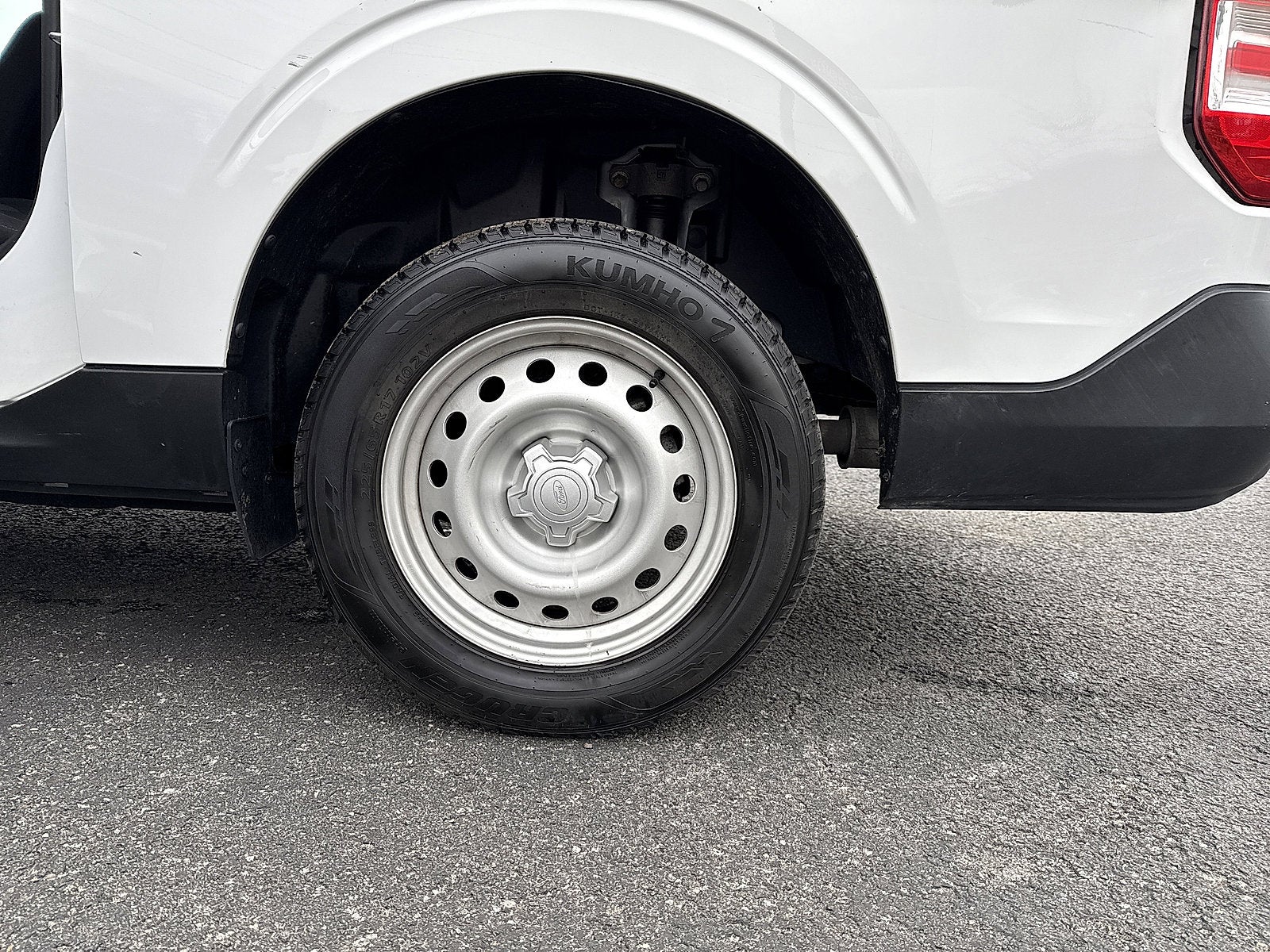 2022 Ford Maverick XL