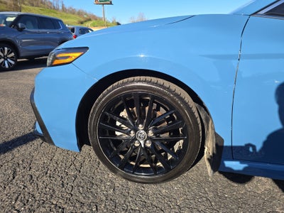 2023 Toyota Camry Hybrid XSE