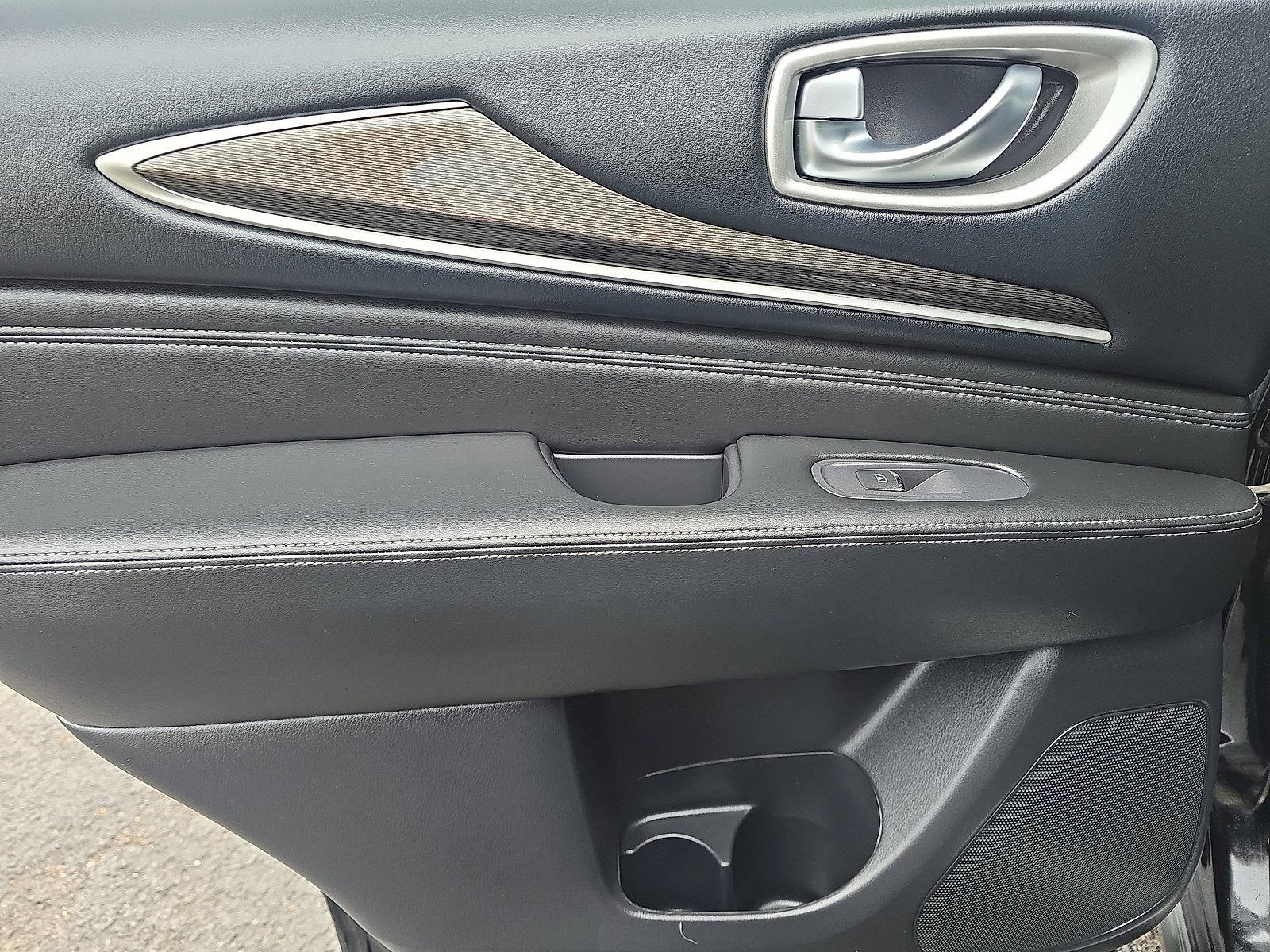 2019 INFINITI QX60 LUXE