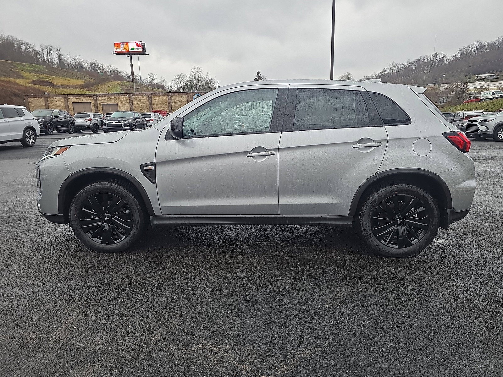 2026 Mitsubishi Outlander Sport 2.0 LE