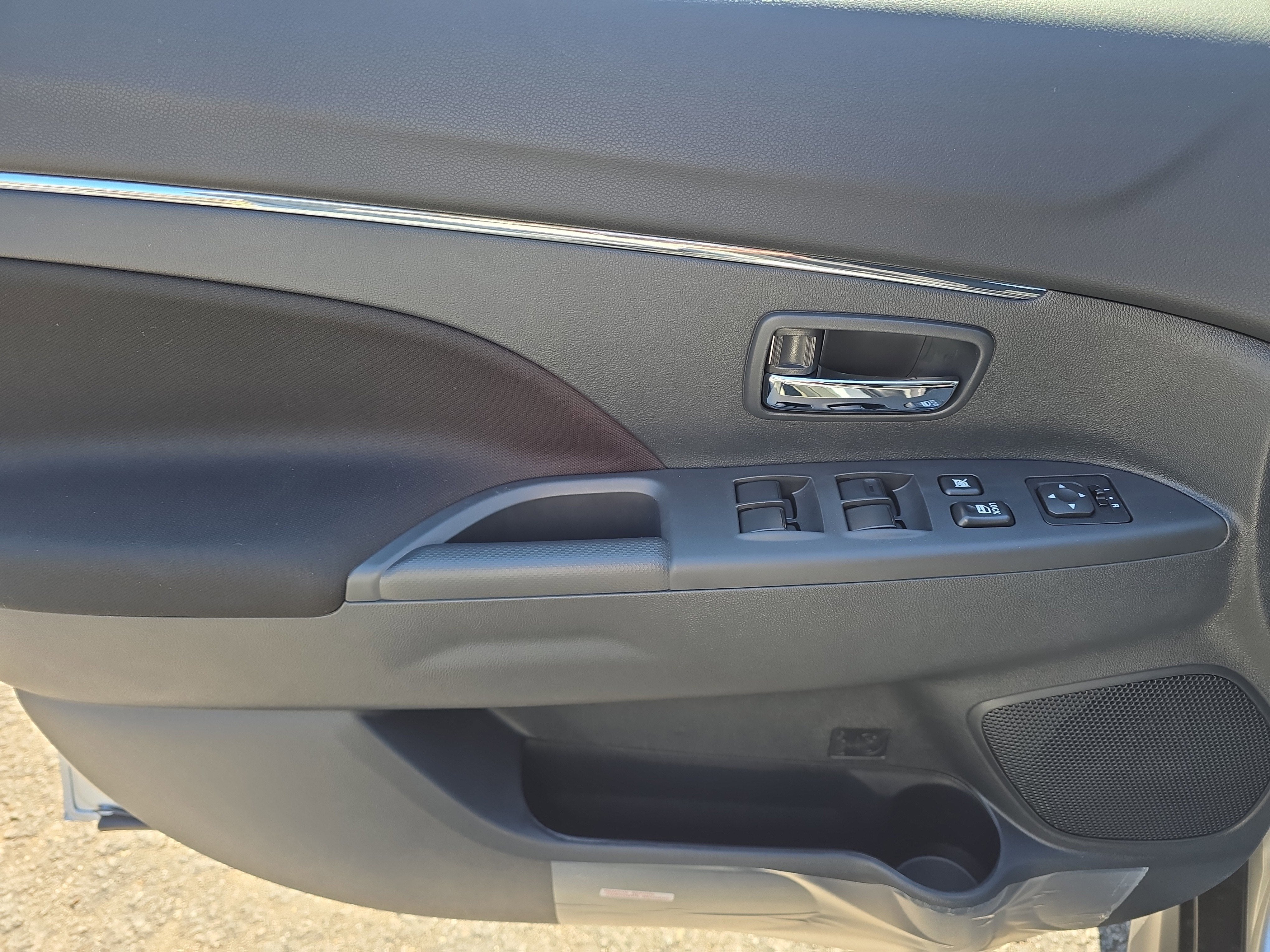 2026 Mitsubishi Outlander Sport 2.0 LE