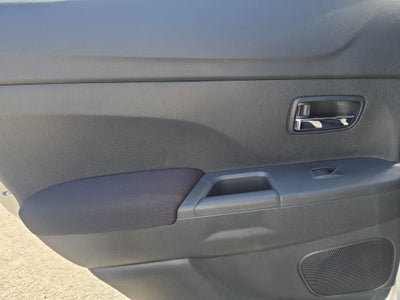 2026 Mitsubishi Outlander Sport 2.0 LE