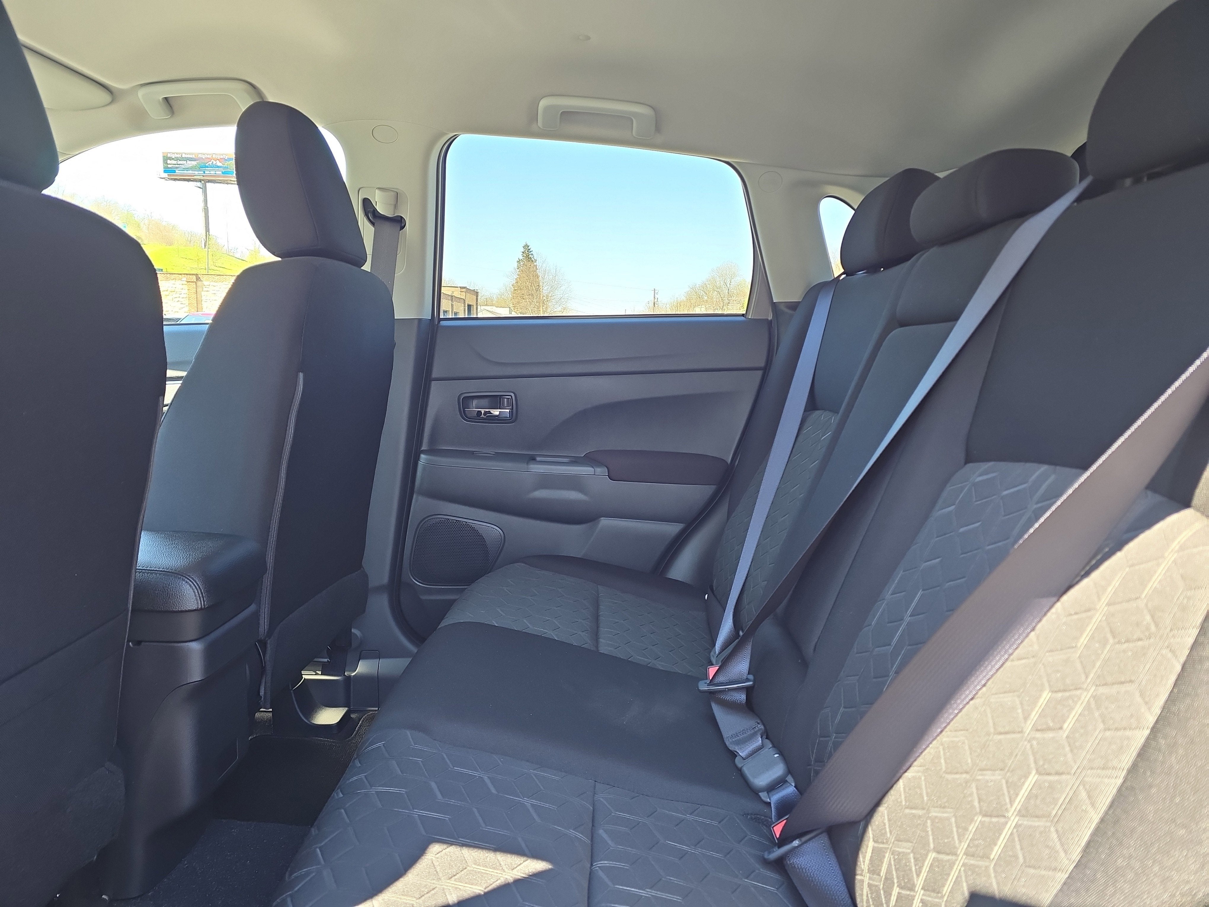 2026 Mitsubishi Outlander Sport 2.0 ES