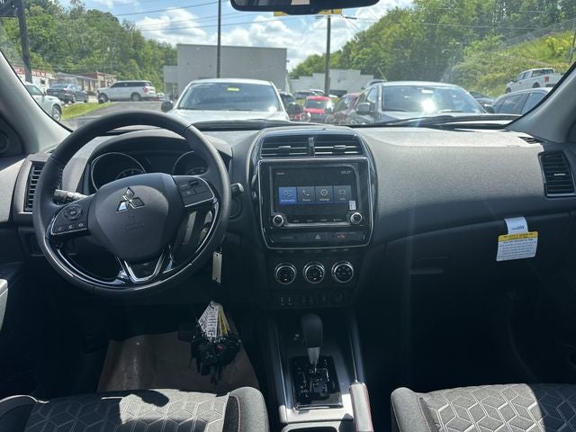 2026 Mitsubishi Outlander Sport 2.0 LE