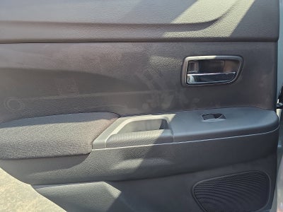 2025 Mitsubishi Outlander Sport 2.0 LE