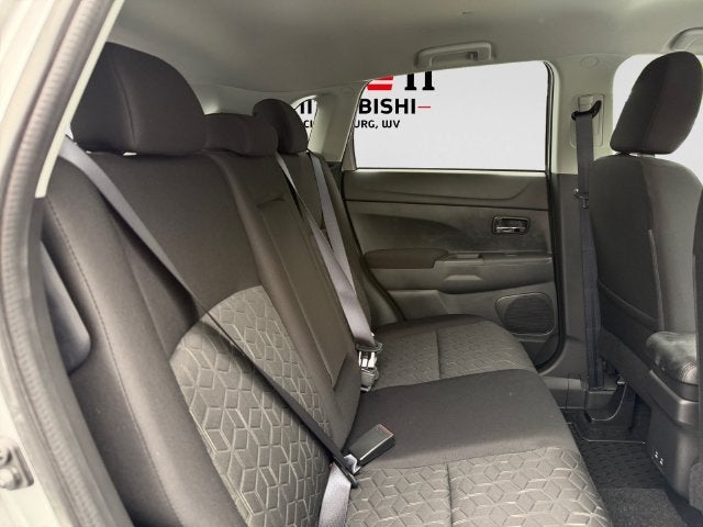 2027 Mitsubishi Outlander Sport 2.0 LE