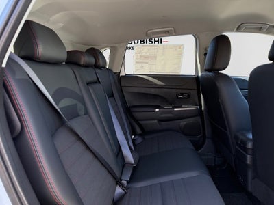 2027 Mitsubishi Outlander Sport 2.0 SE