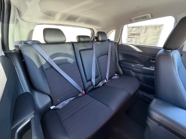 2027 Mitsubishi Outlander Sport 2.0 SE