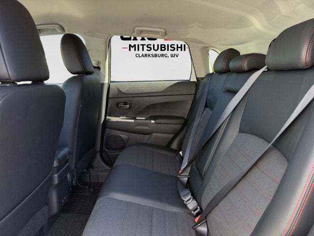 2027 Mitsubishi Outlander Sport 2.0 SE