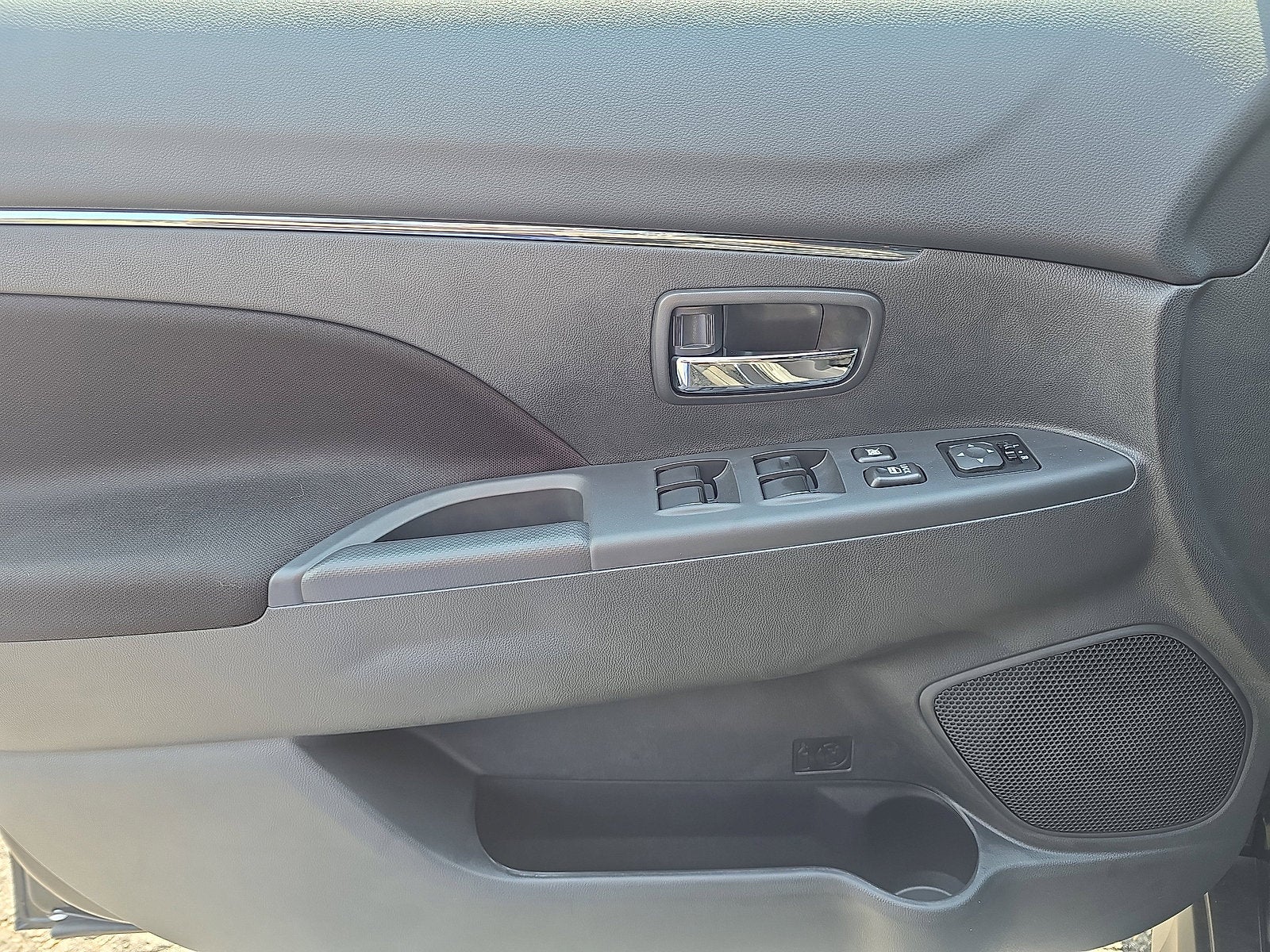 2025 Mitsubishi Outlander Sport Trail Edition