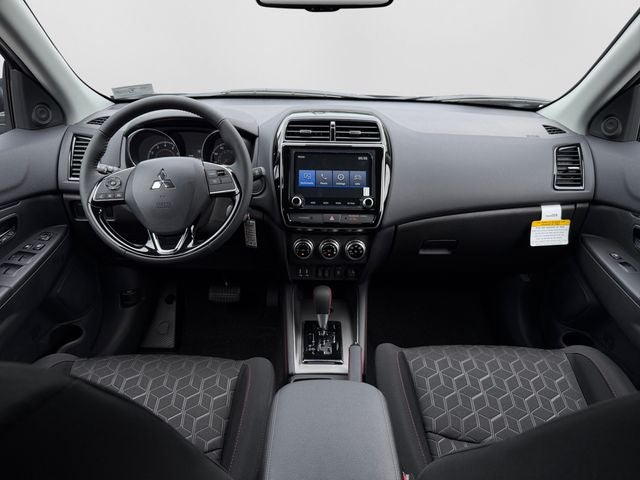 2026 Mitsubishi Outlander Sport 2.0 LE