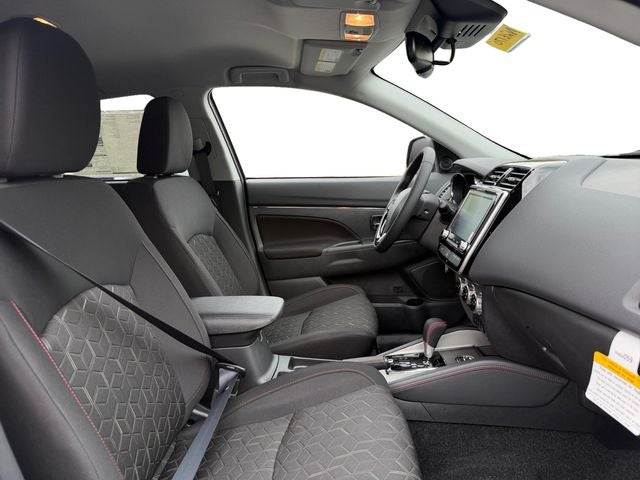 2026 Mitsubishi Outlander Sport 2.0 LE