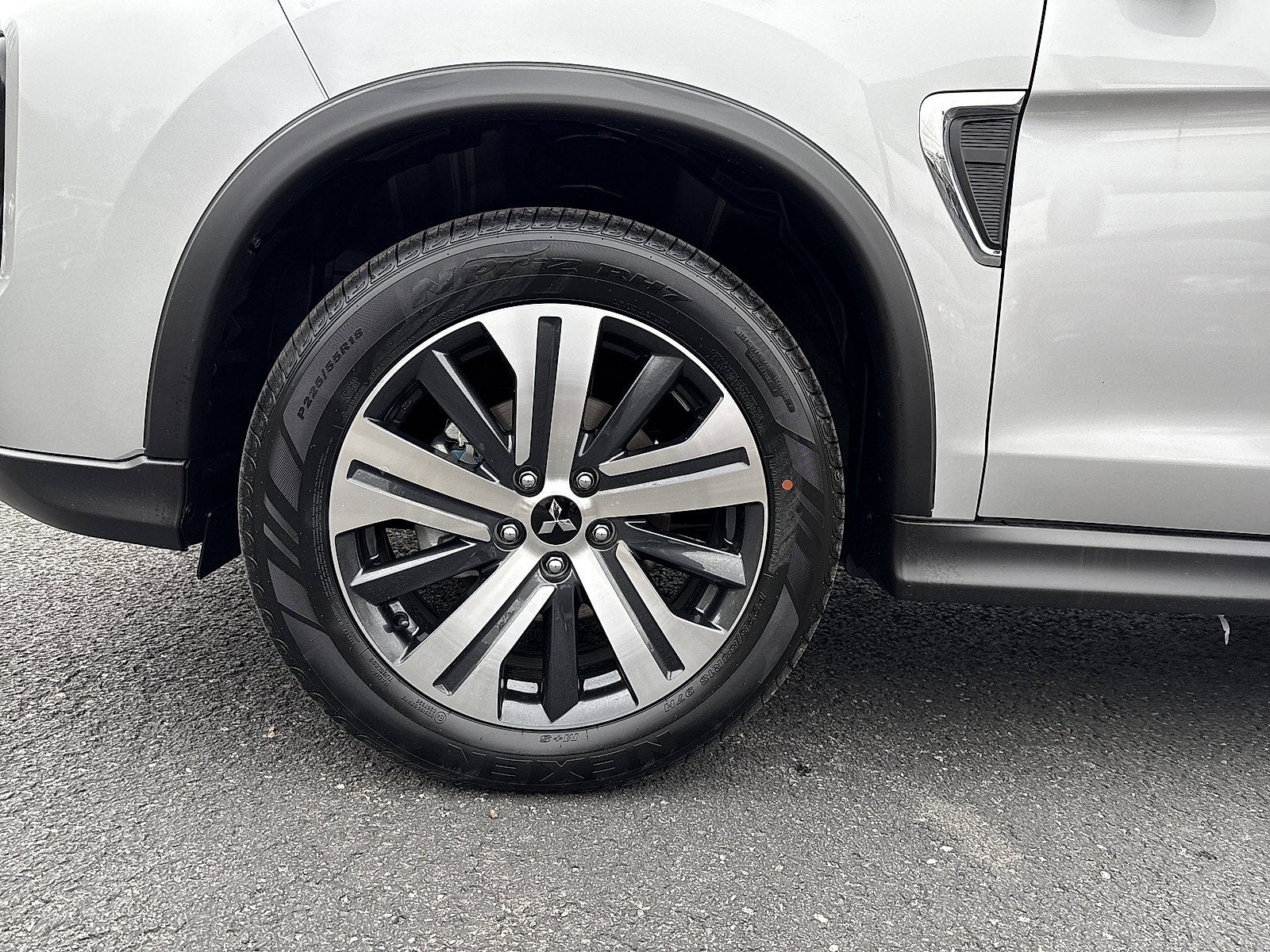 2025 Mitsubishi Outlander Sport 2.0 SE