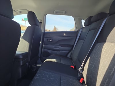 2026 Mitsubishi Outlander Sport 2.0 LE