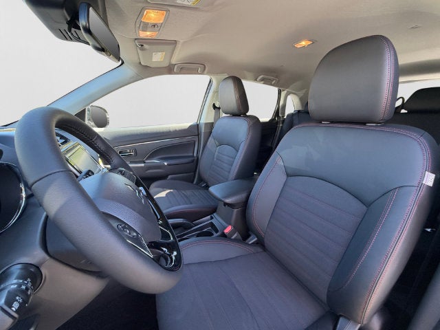 2027 Mitsubishi Outlander Sport 2.0 SE