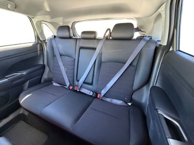 2027 Mitsubishi Outlander Sport 2.0 SE