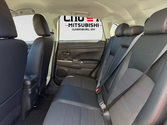 2027 Mitsubishi Outlander Sport 2.0 SE