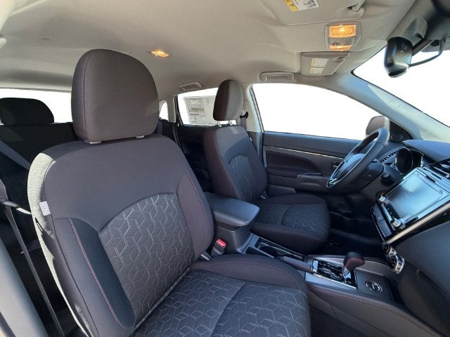 2027 Mitsubishi Outlander Sport 2.0 LE