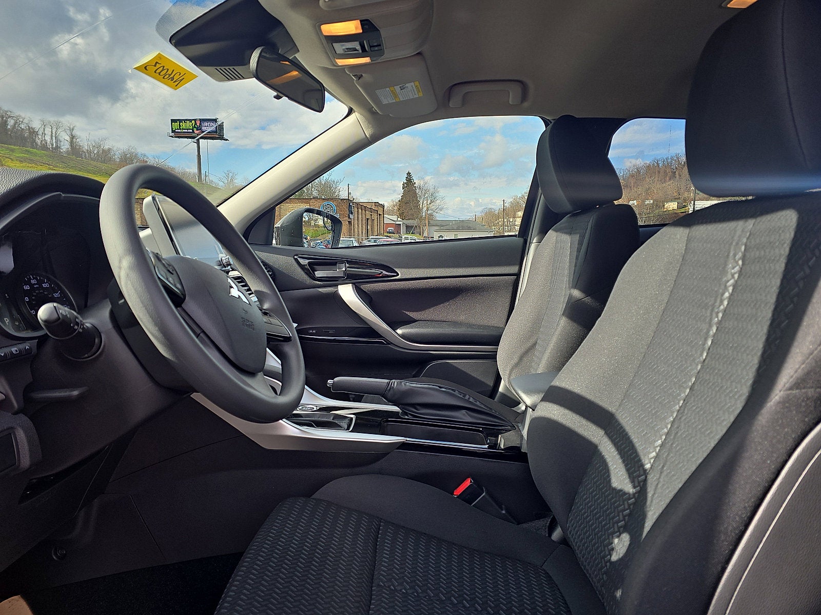 2026 Mitsubishi Eclipse Cross LE