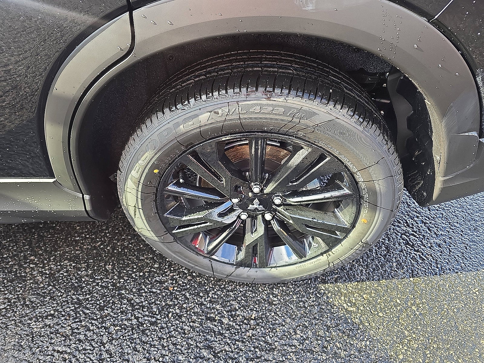 2026 Mitsubishi Eclipse Cross LE