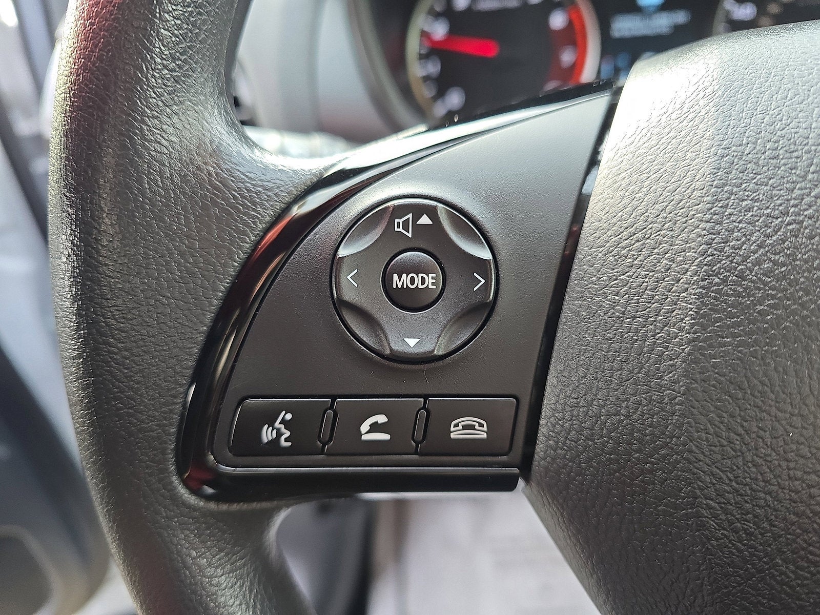 2025 Mitsubishi Eclipse Cross LE