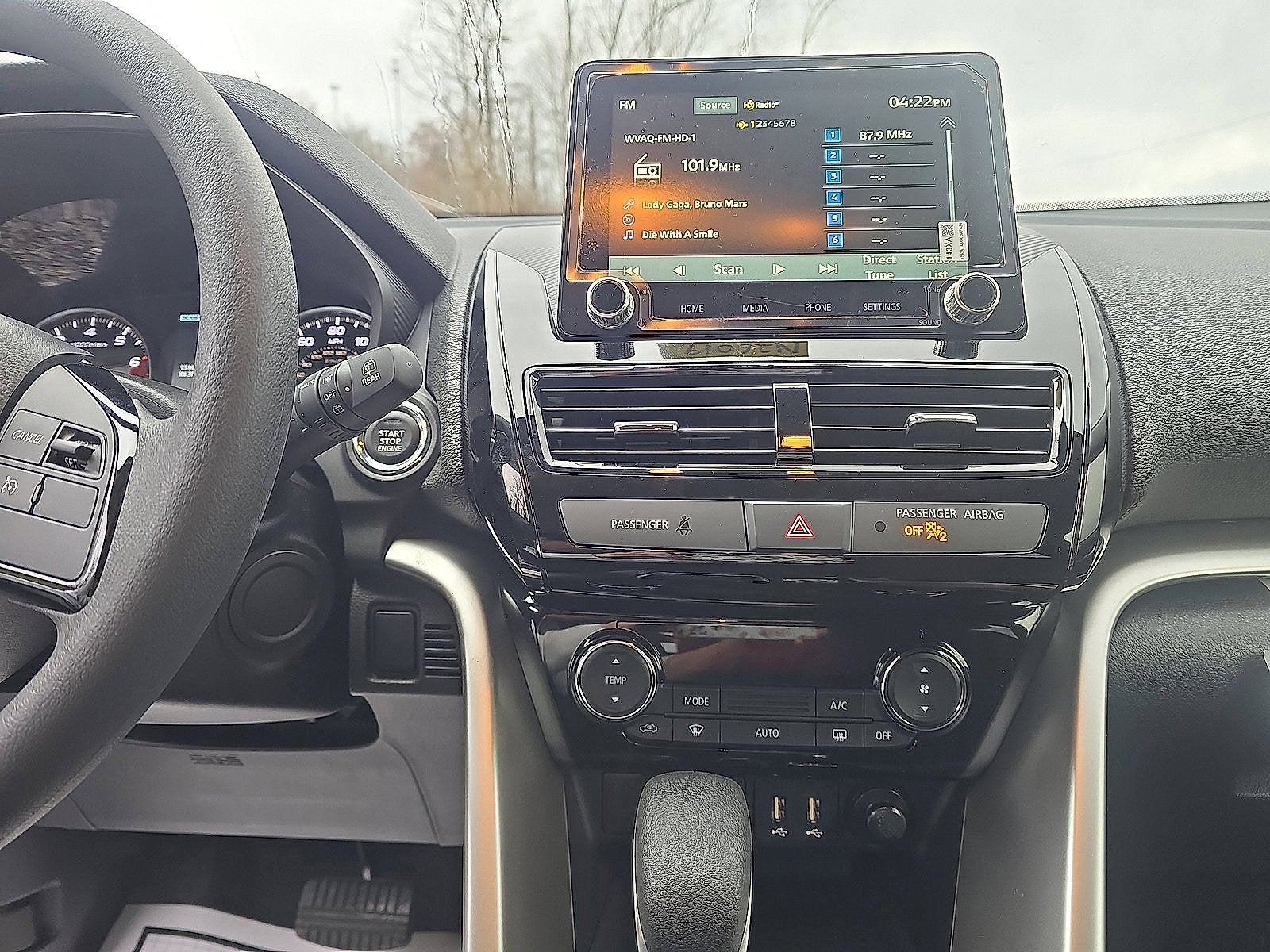 2026 Mitsubishi Eclipse Cross LE