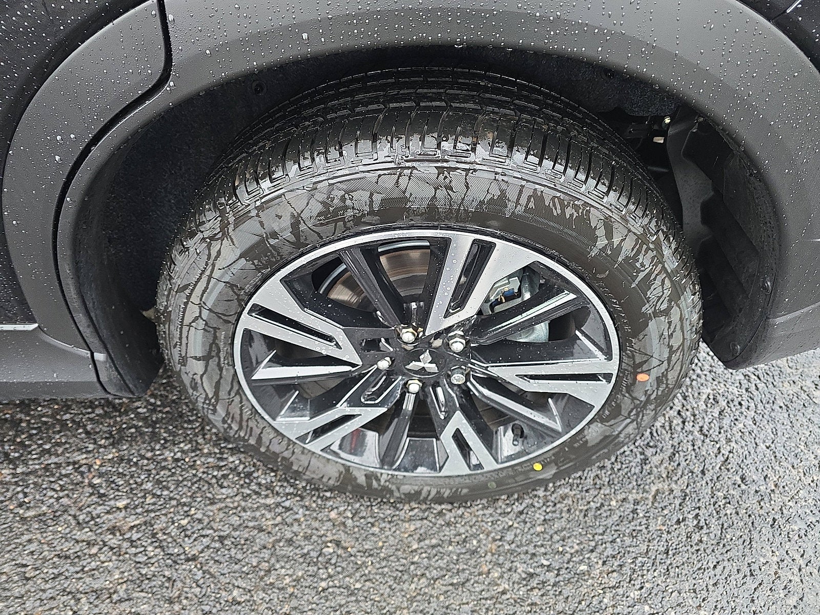 2026 Mitsubishi Eclipse Cross SE