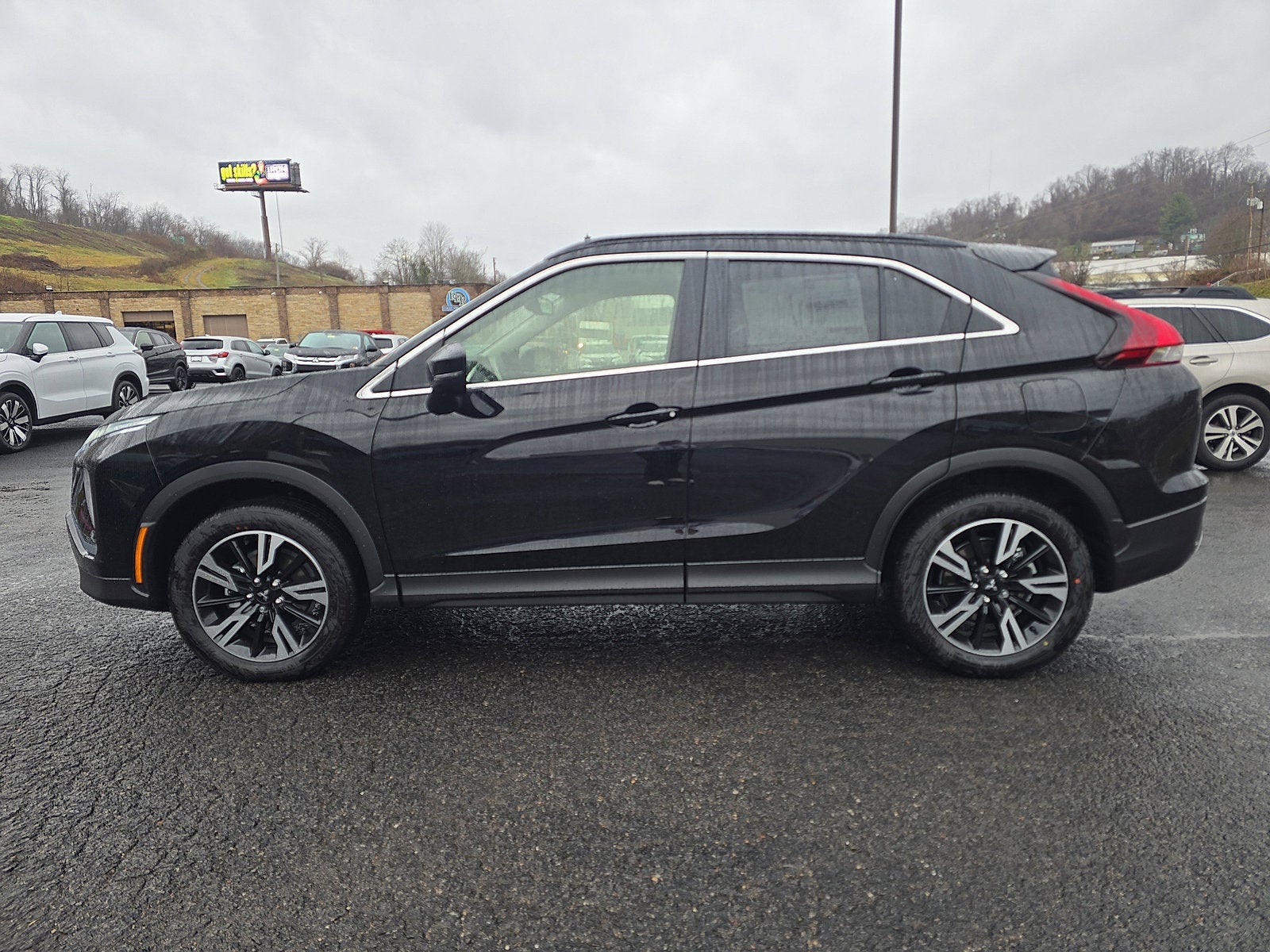 2026 Mitsubishi Eclipse Cross SE