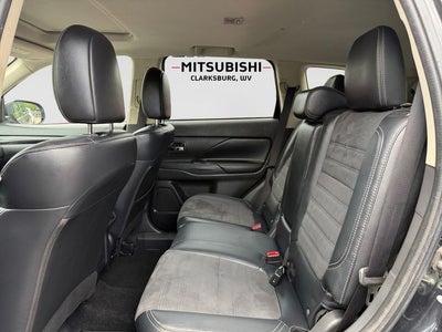 2019 Mitsubishi Outlander SE