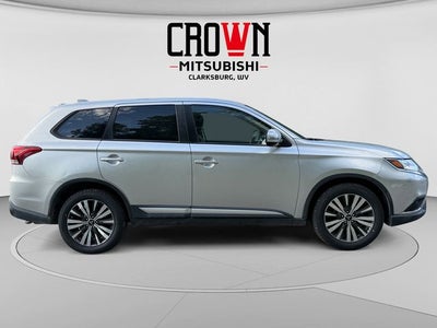 2019 Mitsubishi Outlander SE