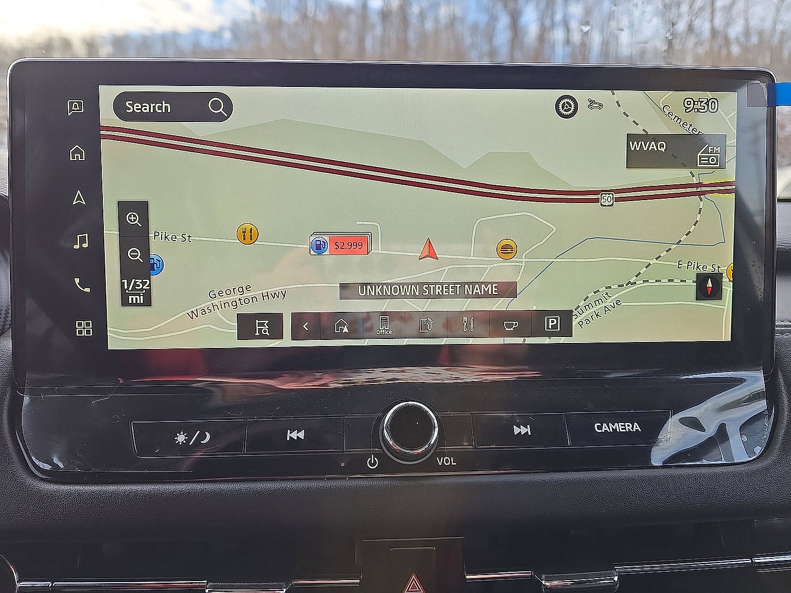 2025 Mitsubishi Outlander ES