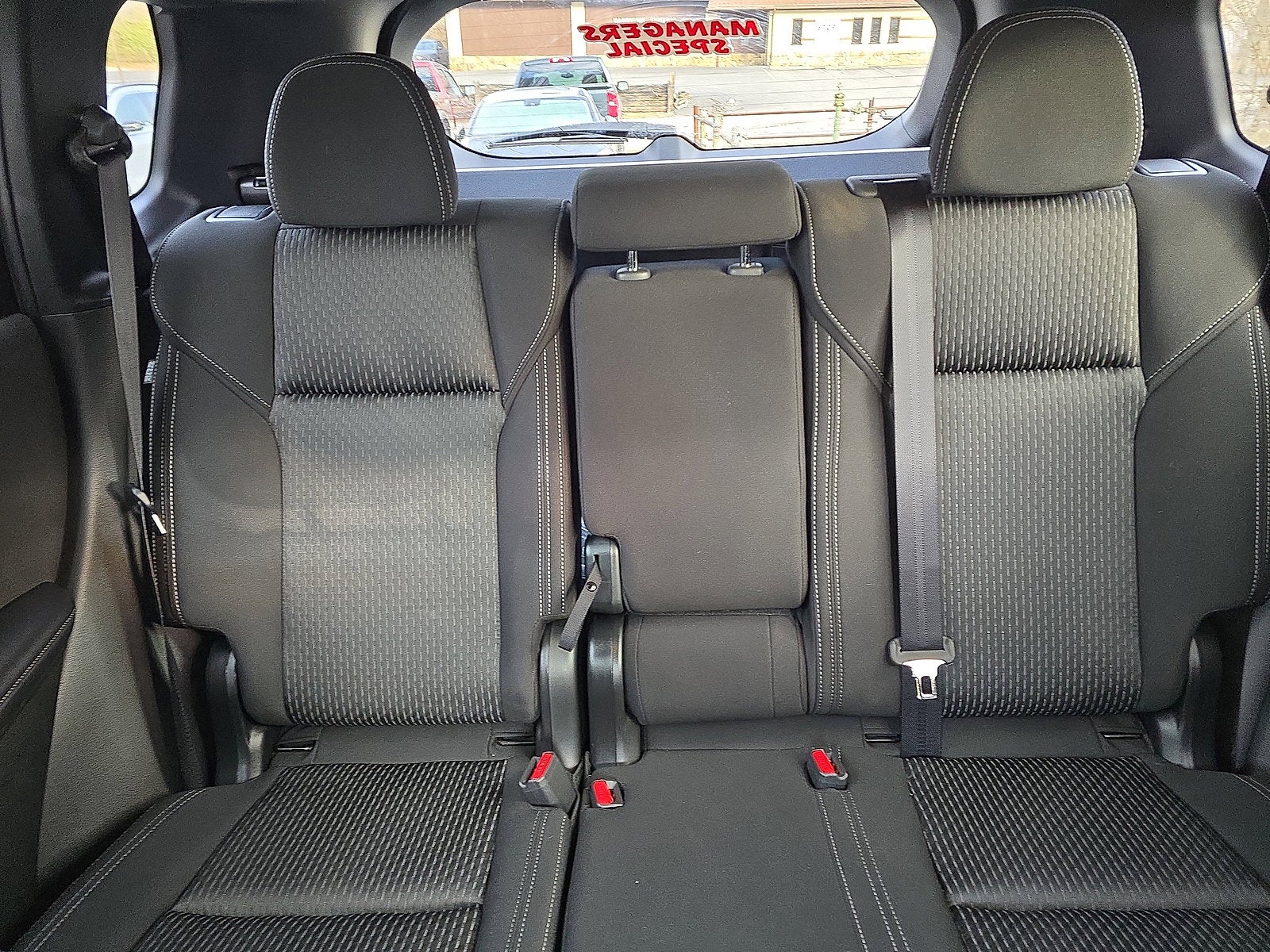 2025 Mitsubishi Outlander ES