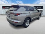 2025 Mitsubishi Outlander ES