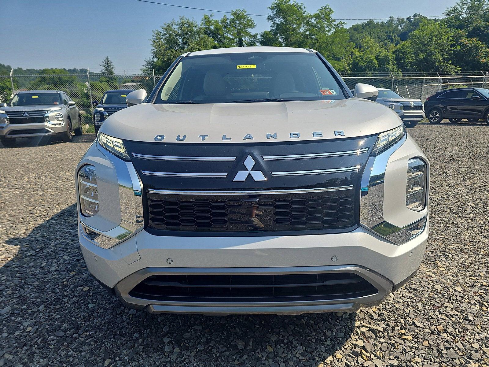 2025 Mitsubishi Outlander SE