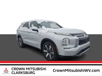 2026 Mitsubishi Outlander SE