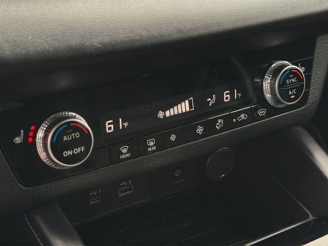 2022 Mitsubishi Outlander Black Edition