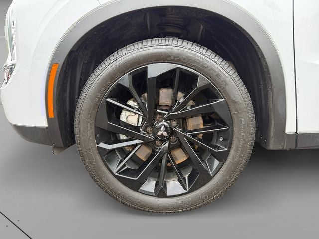 2022 Mitsubishi Outlander Black Edition