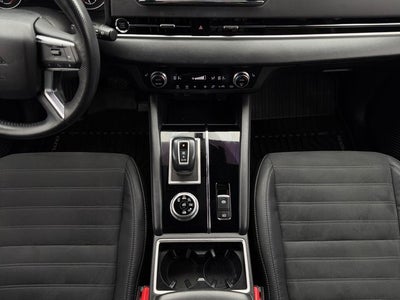 2022 Mitsubishi Outlander Black Edition