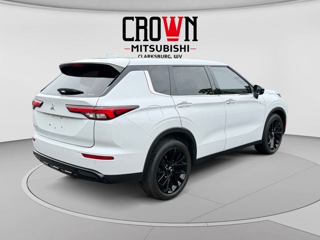 2022 Mitsubishi Outlander Black Edition