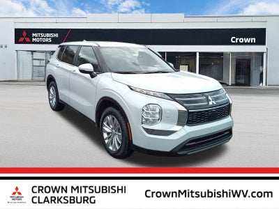 2026 Mitsubishi Outlander ES