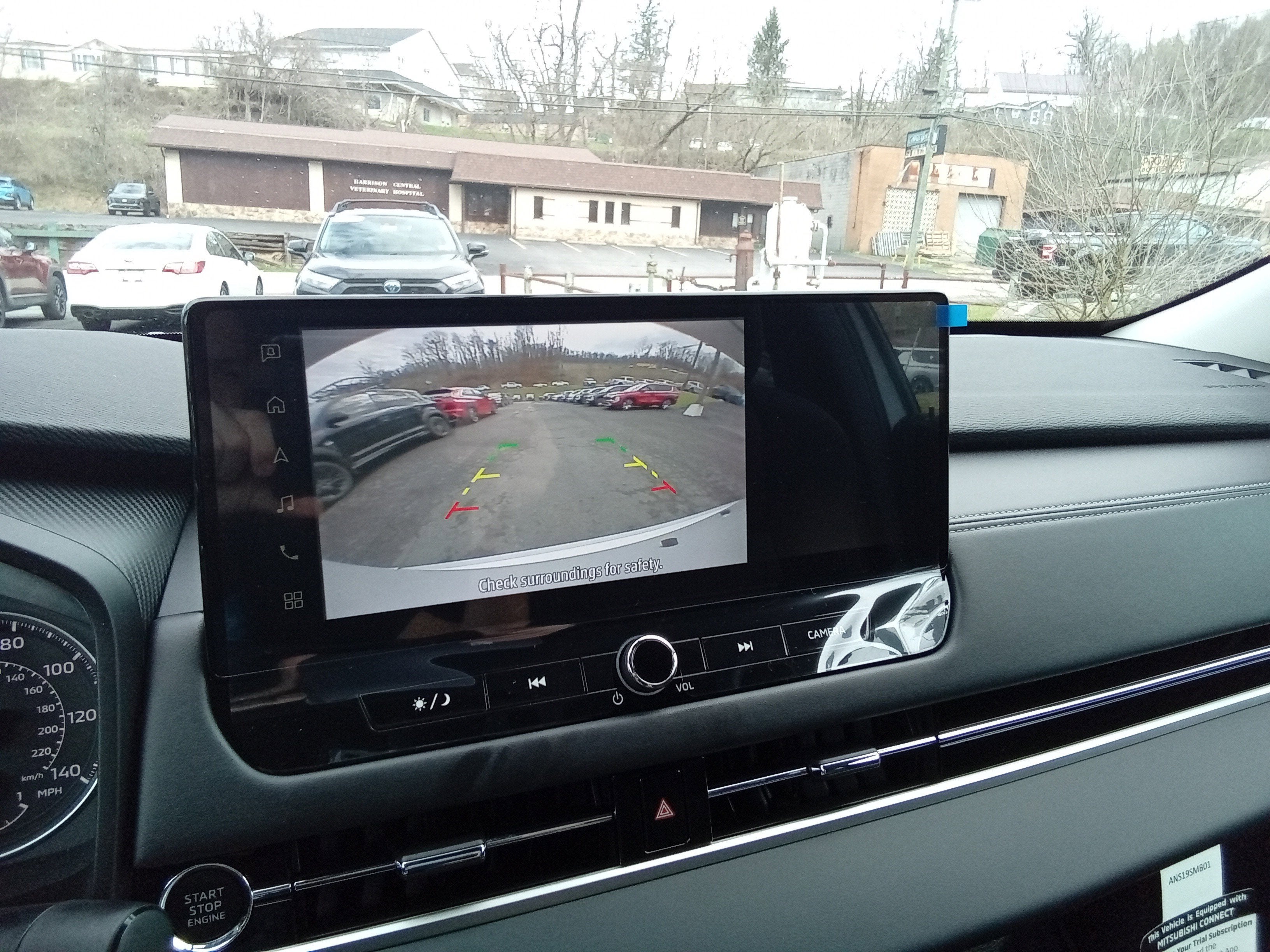 2026 Mitsubishi Outlander ES