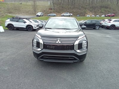 2026 Mitsubishi Outlander ES