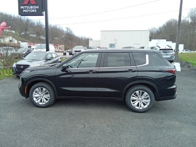 2026 Mitsubishi Outlander ES