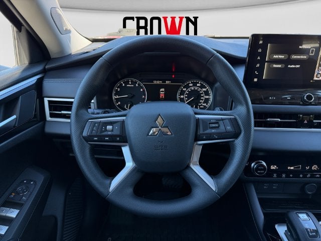 2026 Mitsubishi Outlander ES